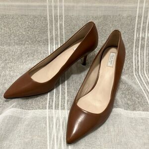 COLE HAAN 8 1/2 tan leather pumps